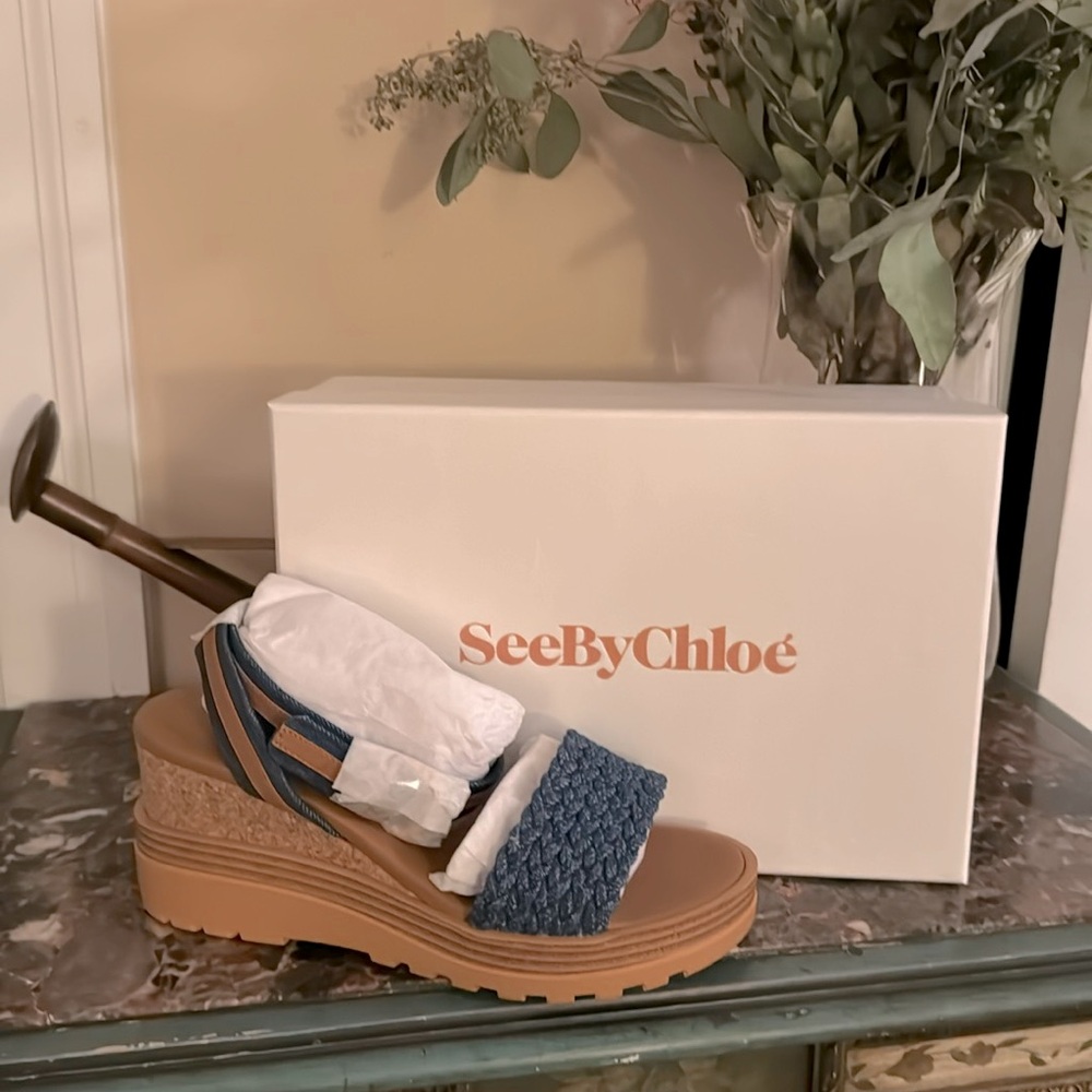 New with See by Chloe. 39 navy sandals.